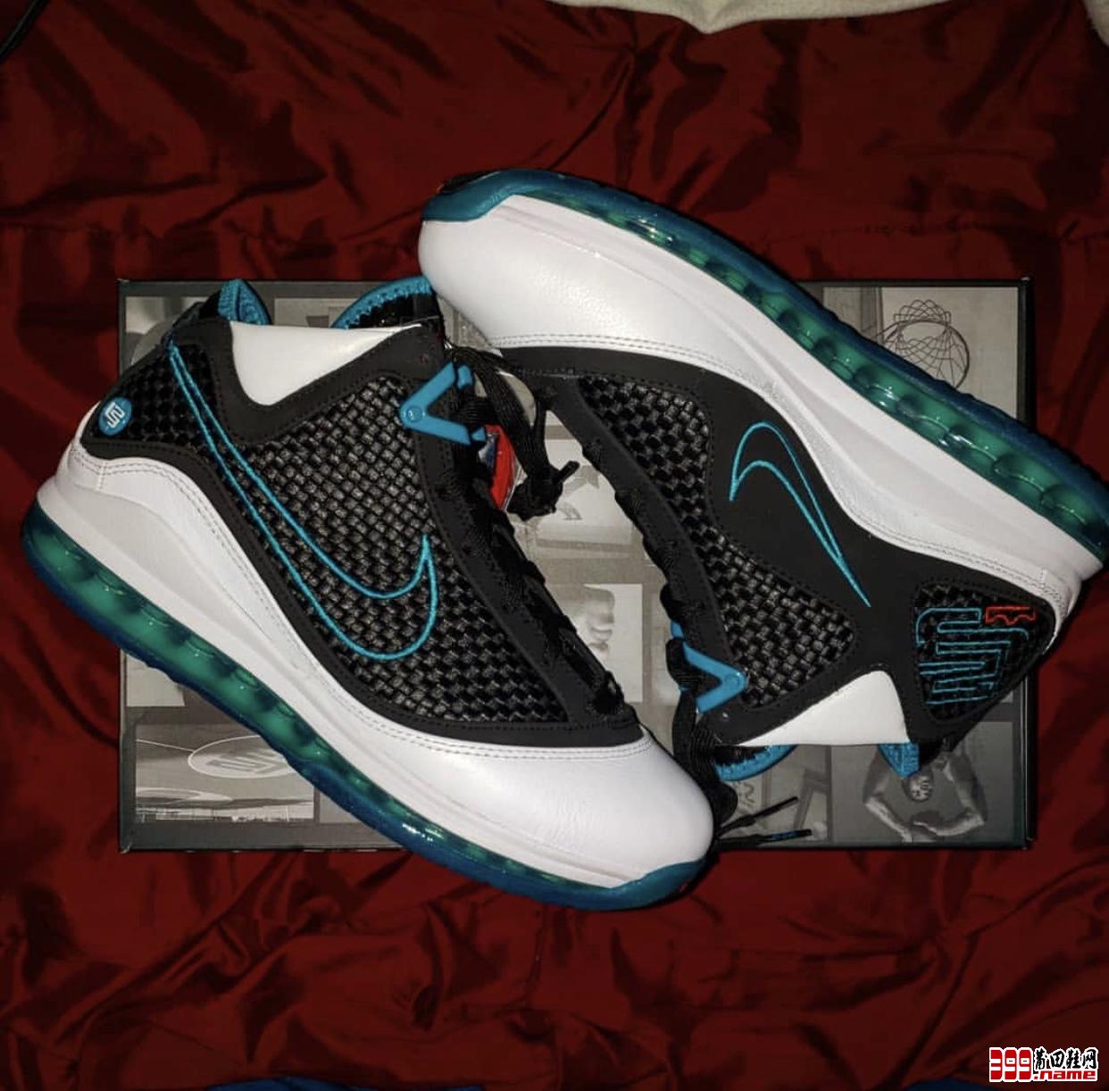Nike LeBron 7 “Red Carpet” 货号：CU5133-100 发售日期：2019年10 月 29 日  | 莆田鞋网 399.name
