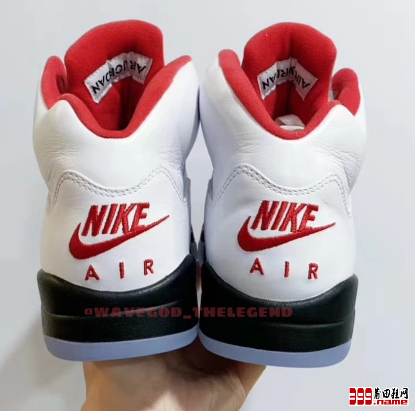 Air Jordan 5 “Fire Red” 流川枫配色货号：CT4838-102  发售日期：2020年3月28日