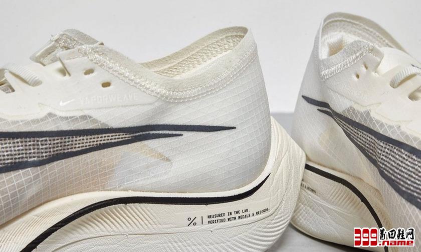 Nike ZoomX VaporFly NEXT% “Sail” 黑白新配色 货号：CT9133-100 发售价格：$ 250 USD | 莆田鞋网 www.399.name